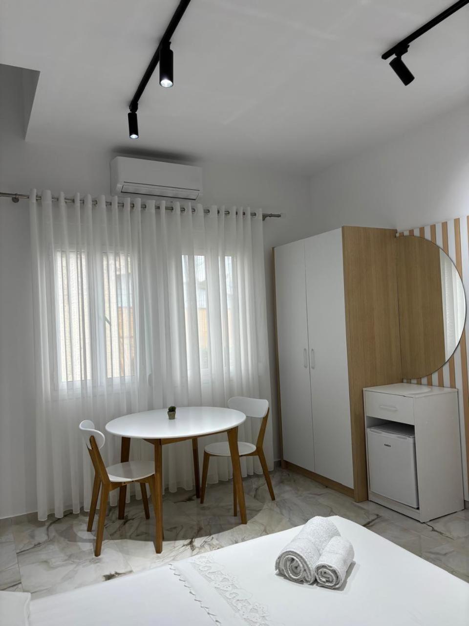 Guest house Adi Hoxha Berat